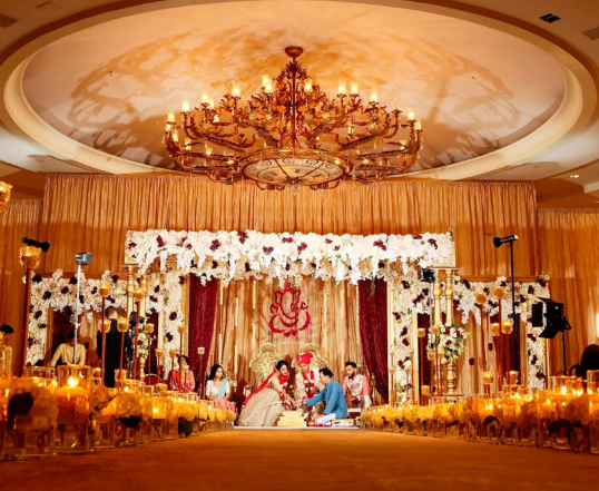 AC function halls in Hanamkonda
                                    